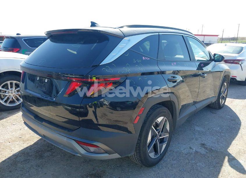 Photo 4 of 2025 Hyundai Tucson SEL (VIN 5NMJB3DE8SH460046)