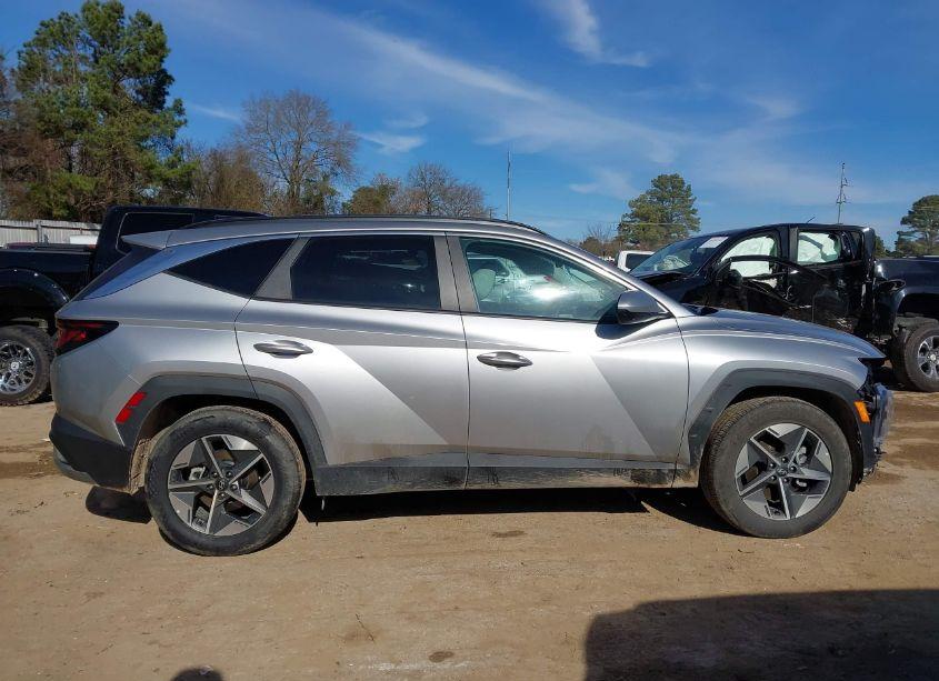 Photo 14 of 2025 Hyundai Tucson SEL (VIN 5NMJB3DE8SH460130)