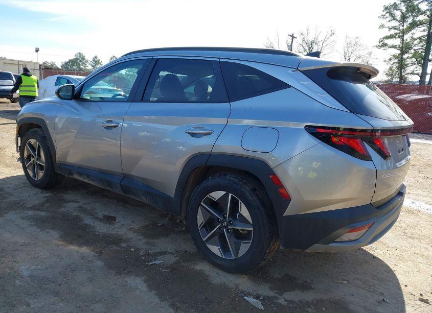 Photo 3 of 2025 Hyundai Tucson SEL (VIN 5NMJB3DE8SH460130)