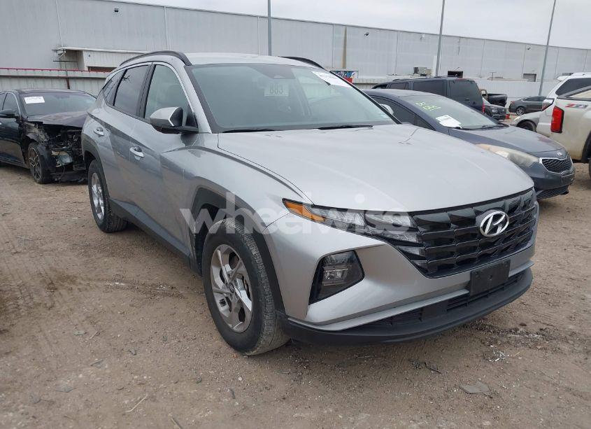 2024 Hyundai Tucson SEL (VIN 5NMJB3DE9RH310067) main photo