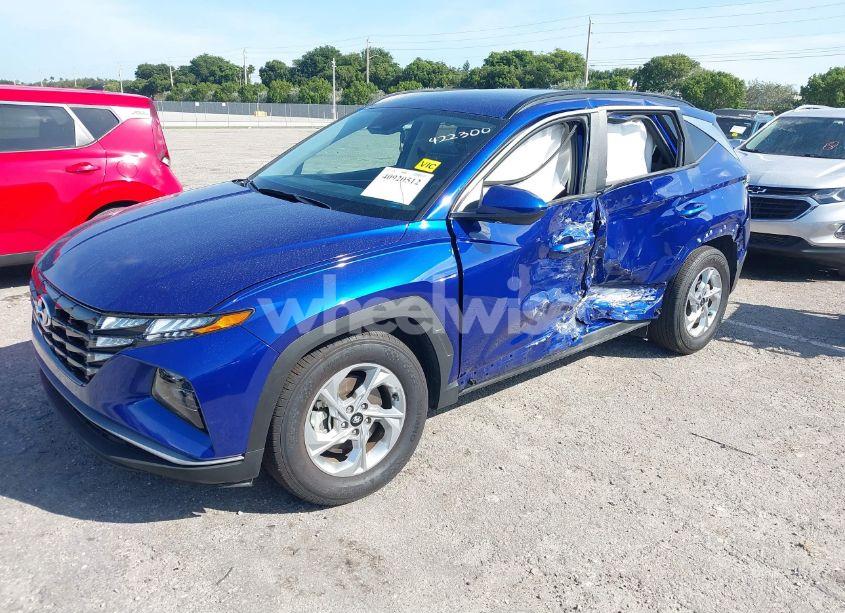Photo 2 of 2024 Hyundai Tucson SEL (VIN 5NMJB3DE9RH332344)