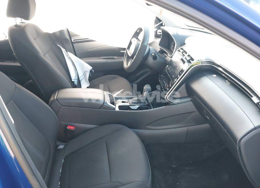 Photo 5 of 2024 Hyundai Tucson SEL (VIN 5NMJB3DE9RH332344)