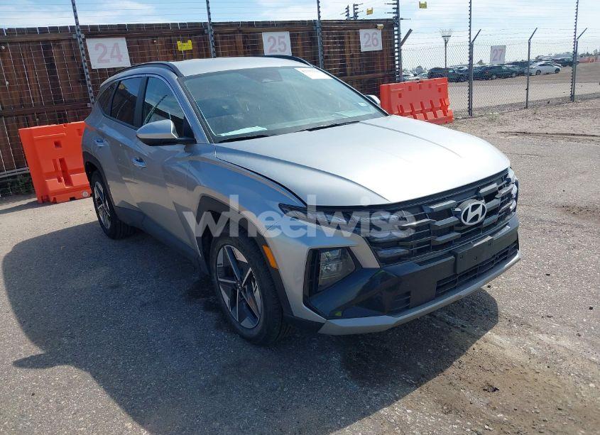 2025 Hyundai Tucson SEL (VIN 5NMJB3DE9SH479320) main photo