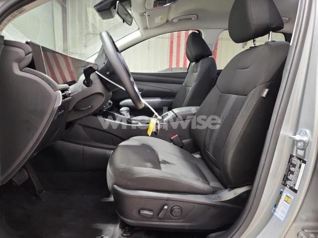 Photo 14 of 2025 HYUNDAI TUCSON SEL (VIN 5NMJB3DE9SH505396)