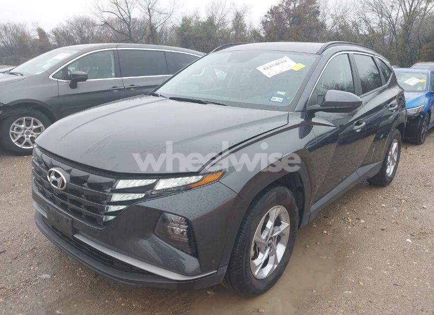 Photo 2 of 2024 Hyundai Tucson SEL (VIN 5NMJB3DEXRH317304)