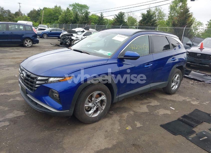 Photo 2 of 2024 Hyundai Tucson SEL (VIN 5NMJB3DEXRH337326)