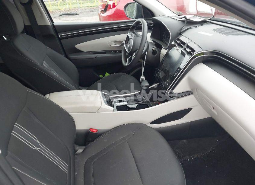 Photo 5 of 2024 Hyundai Tucson SEL (VIN 5NMJB3DEXRH337326)