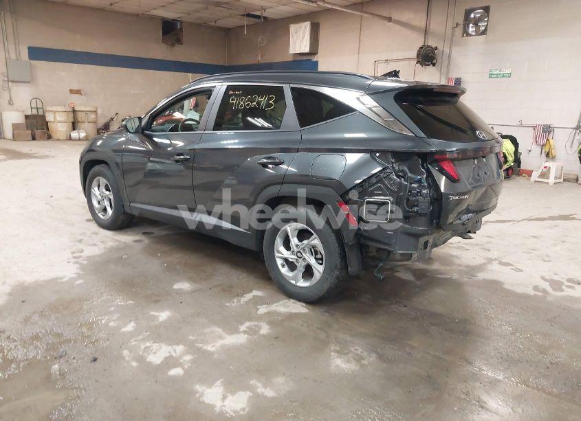Photo 3 of 2024 Hyundai Tucson SEL (VIN 5NMJB3DEXRH356281)