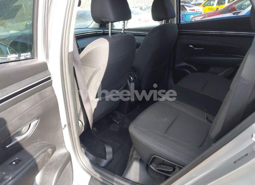 Photo 8 of 2022 Hyundai Tucson SEL (VIN 5NMJBCAE0NH131656)