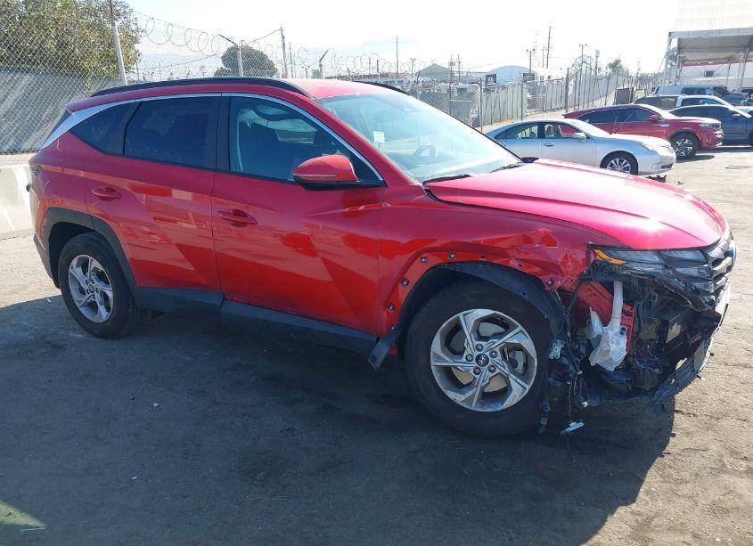 2023 Hyundai Tucson SEL (VIN 5NMJBCAE0PH227788) main photo