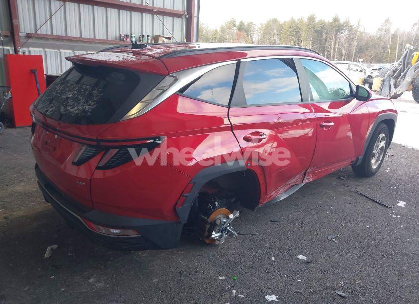 Photo 4 of 2022 Hyundai Tucson SEL (VIN 5NMJBCAE1NH025796)
