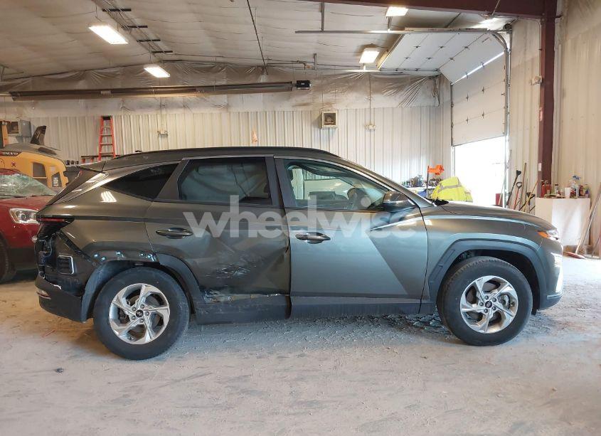 Photo 13 of 2022 Hyundai Tucson SEL (VIN 5NMJBCAE1NH117460)