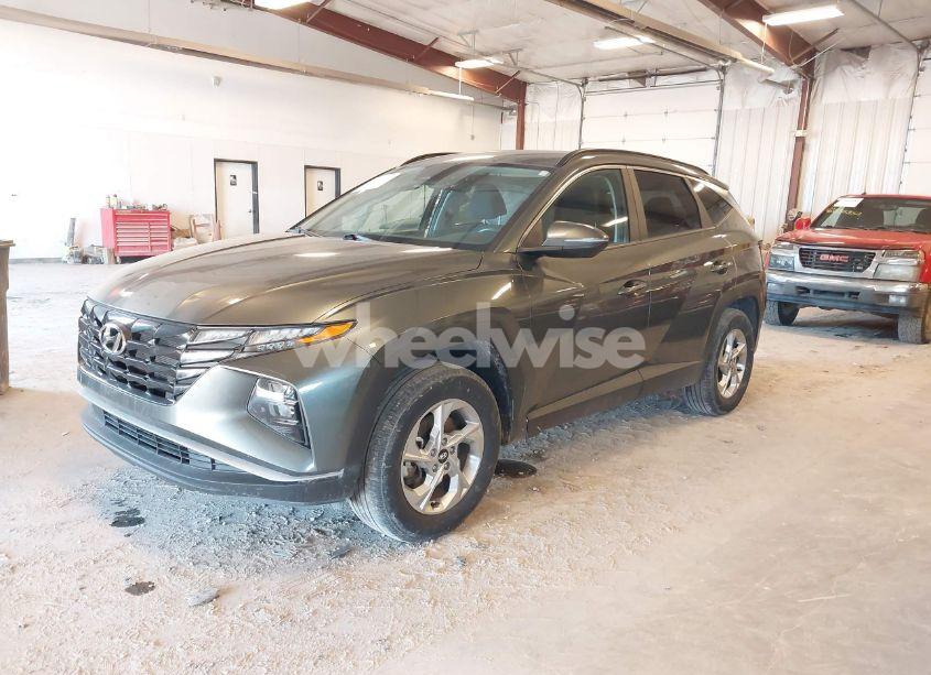 Photo 2 of 2022 Hyundai Tucson SEL (VIN 5NMJBCAE1NH117460)
