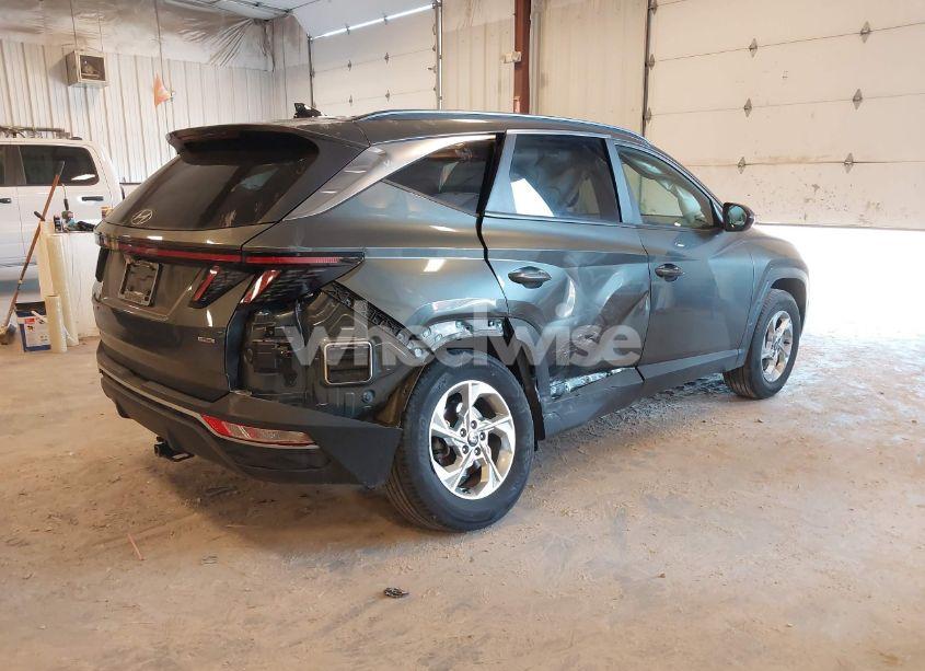 Photo 4 of 2022 Hyundai Tucson SEL (VIN 5NMJBCAE1NH117460)