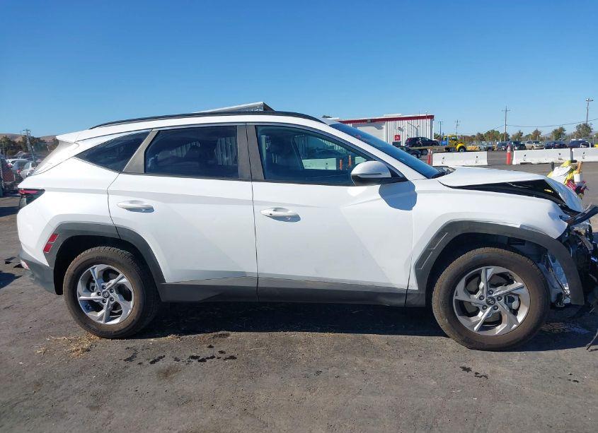 Photo 14 of 2022 Hyundai Tucson SEL (VIN 5NMJBCAE1NH128913)