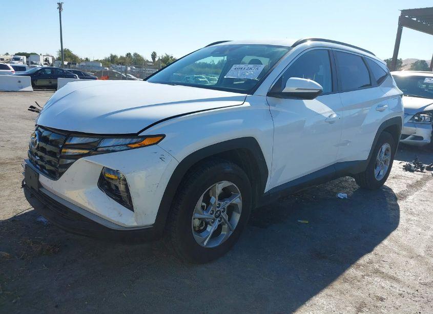 Photo 2 of 2022 Hyundai Tucson SEL (VIN 5NMJBCAE1NH128913)
