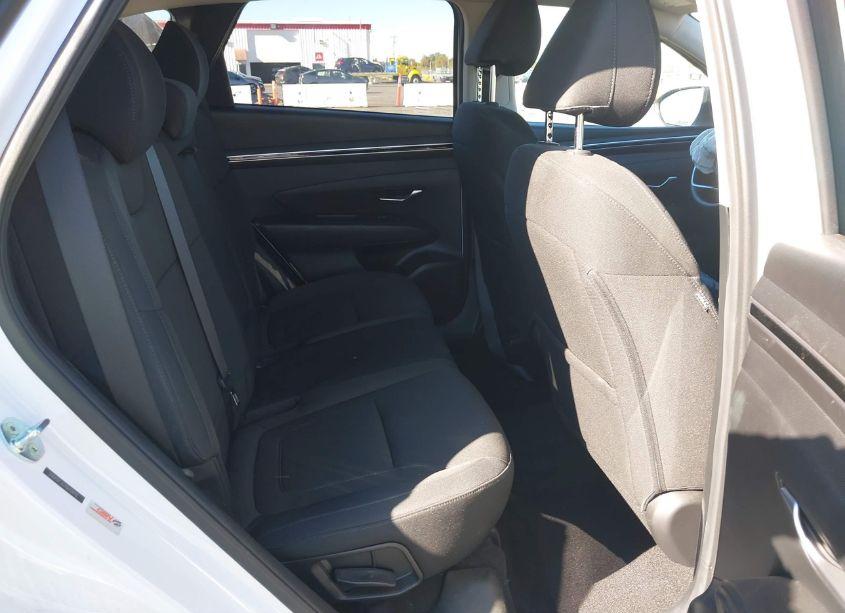Photo 8 of 2022 Hyundai Tucson SEL (VIN 5NMJBCAE1NH128913)