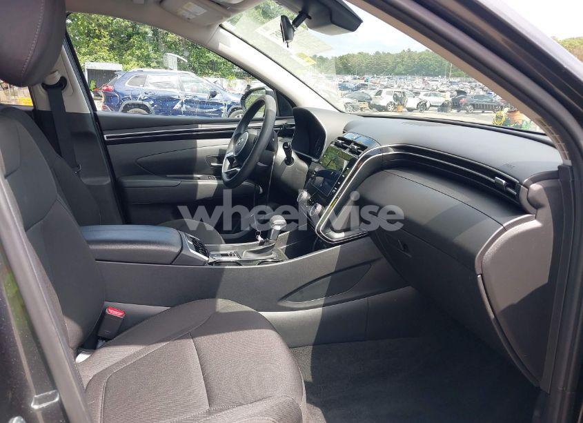 Photo 5 of 2023 Hyundai Tucson SEL (VIN 5NMJBCAE1PH212815)