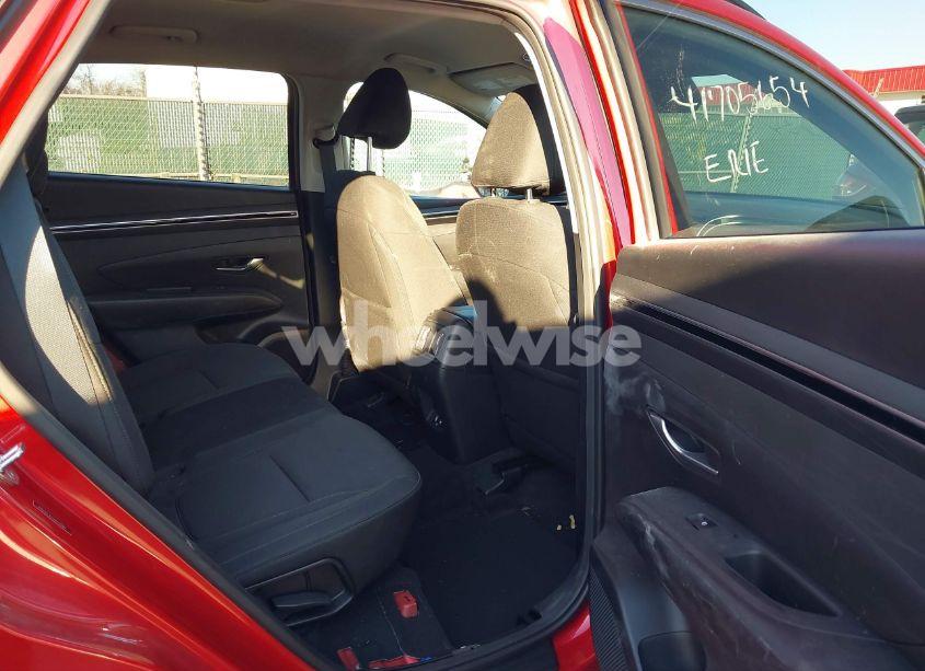 Photo 8 of 2022 Hyundai Tucson SEL (VIN 5NMJBCAE2NH131089)