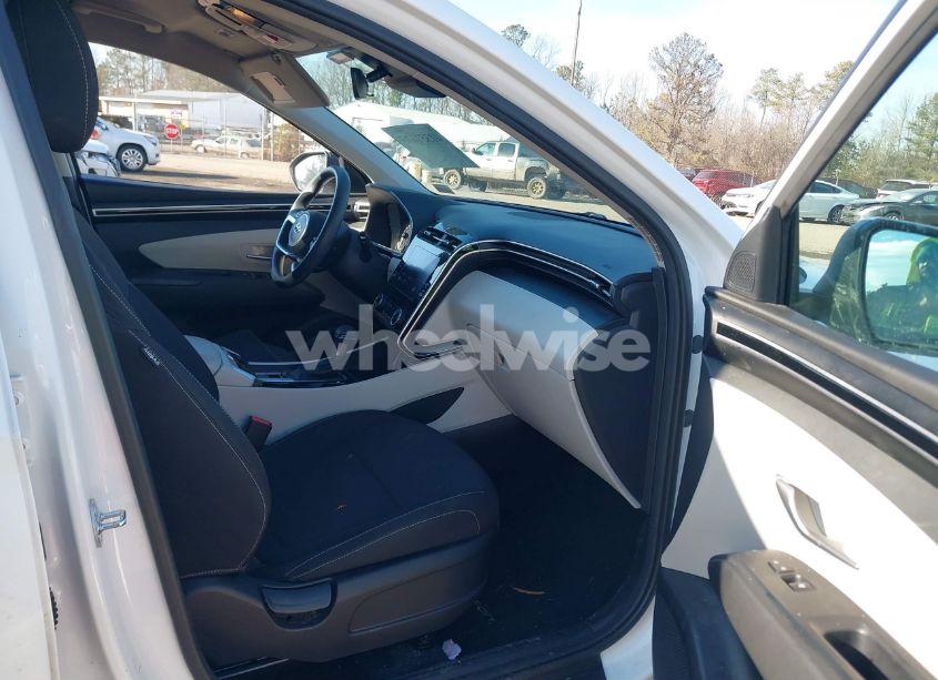 Photo 5 of 2023 Hyundai Tucson SEL (VIN 5NMJBCAE2PH222446)