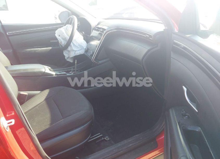 Photo 5 of 2022 Hyundai Tucson SEL (VIN 5NMJBCAE3NH039036)