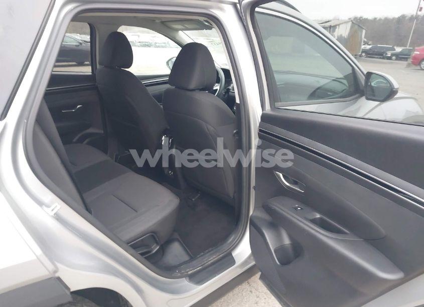 Photo 8 of 2022 Hyundai Tucson SEL (VIN 5NMJBCAE3NH045709)