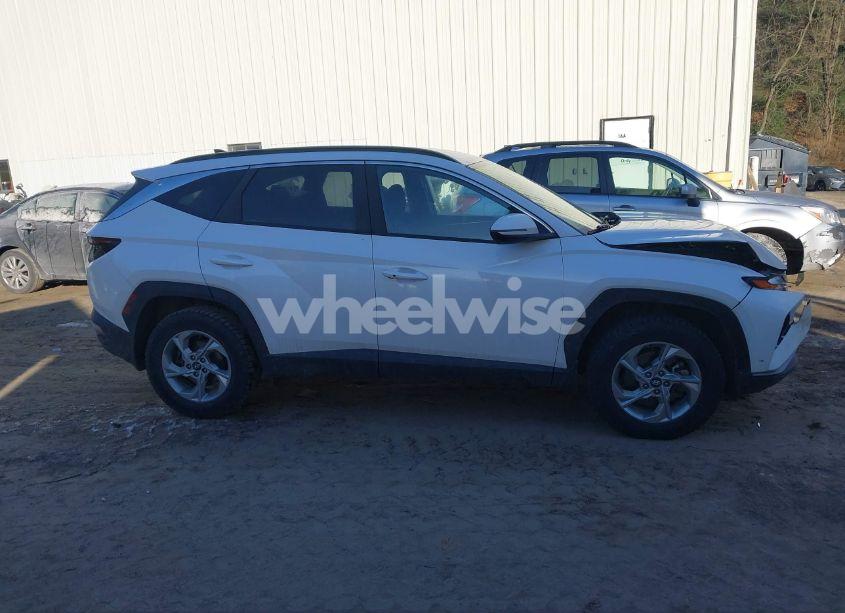 Photo 13 of 2022 Hyundai Tucson SEL (VIN 5NMJBCAE3NH114656)