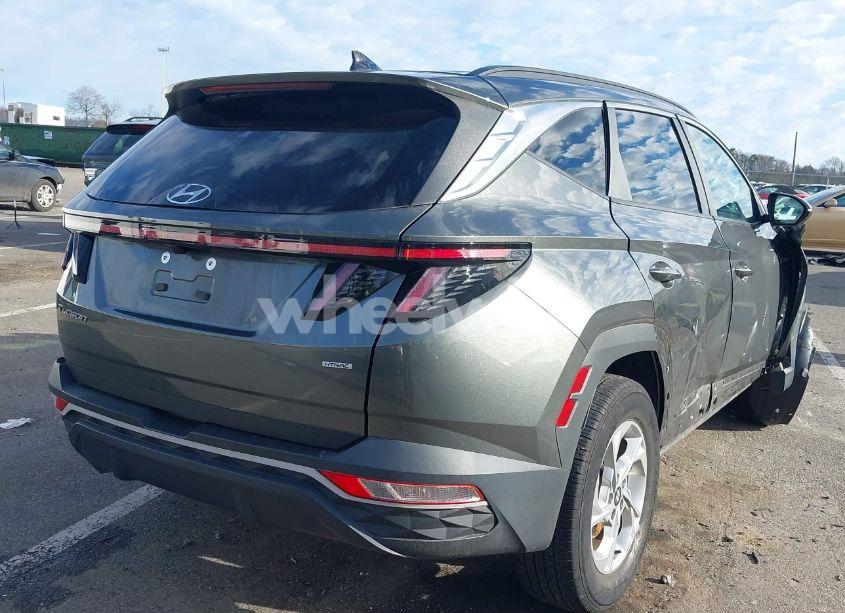 Photo 4 of 2022 Hyundai Tucson SEL (VIN 5NMJBCAE3NH145180)