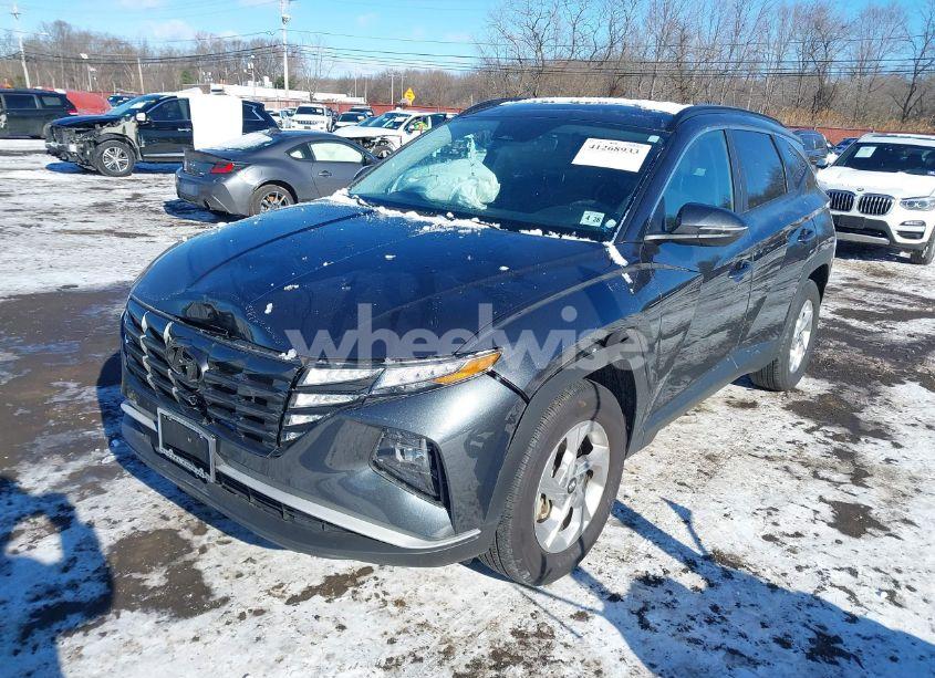 Photo 2 of 2023 Hyundai Tucson SEL (VIN 5NMJBCAE3PH253348)