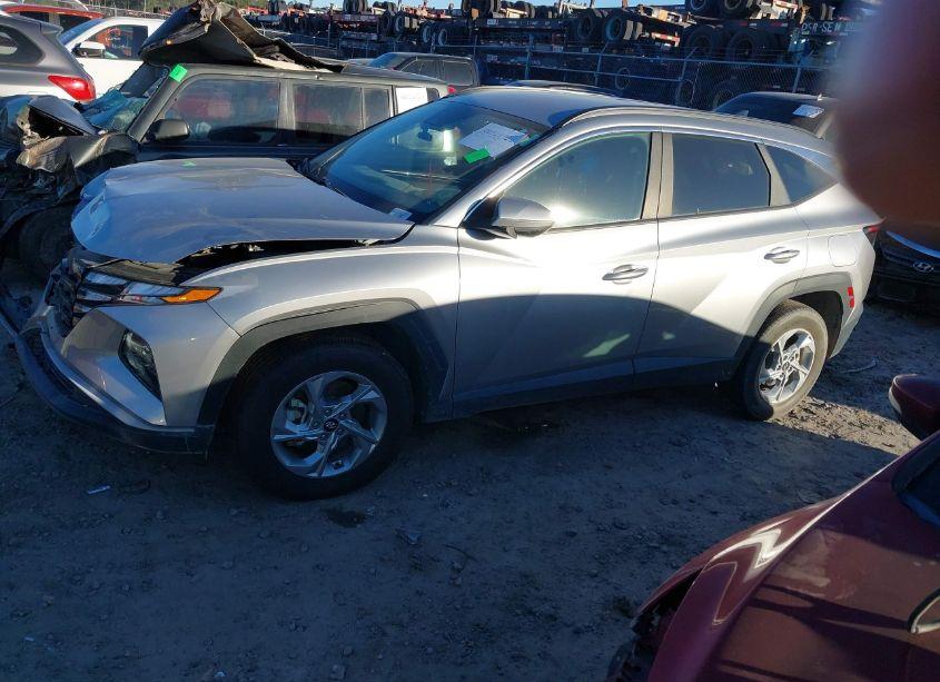 Photo 2 of 2023 Hyundai Tucson SEL (VIN 5NMJBCAE4PH218303)
