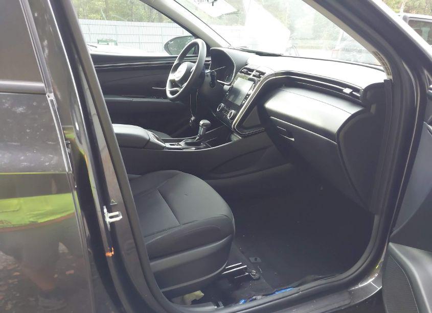 Photo 5 of 2023 Hyundai Tucson SEL (VIN 5NMJBCAE4PH233657)