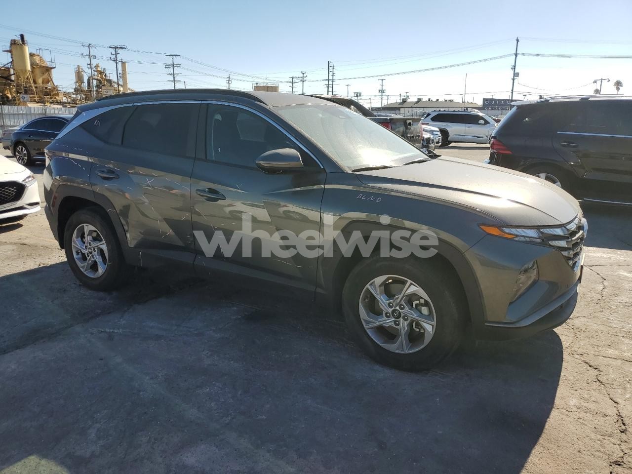 Photo 4 of 2023 HYUNDAI TUCSON SEL (VIN 5NMJBCAE4PH239815)