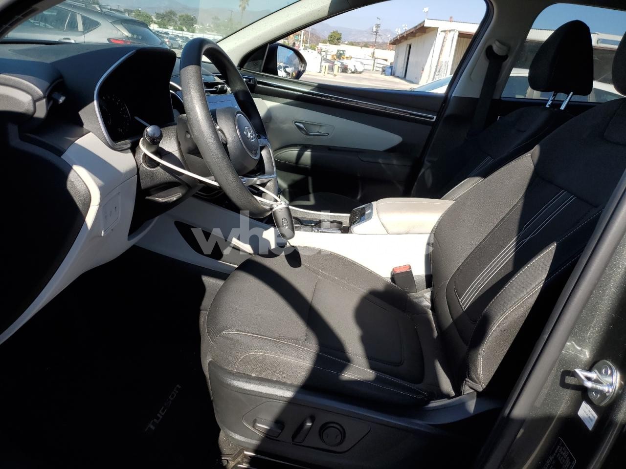 Photo 7 of 2023 HYUNDAI TUCSON SEL (VIN 5NMJBCAE4PH239815)