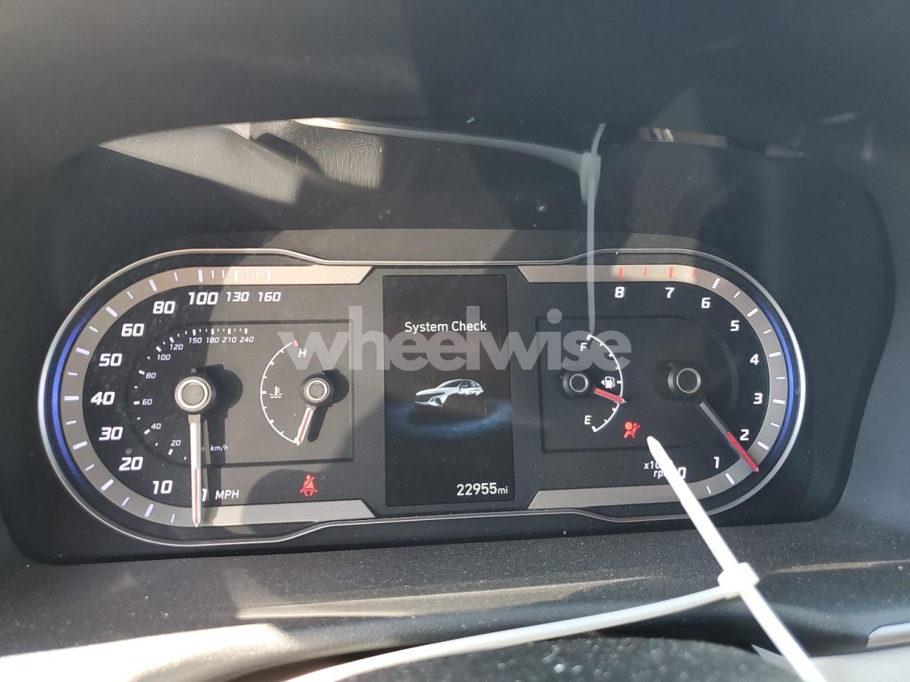 Photo 9 of 2023 HYUNDAI TUCSON SEL (VIN 5NMJBCAE4PH239815)