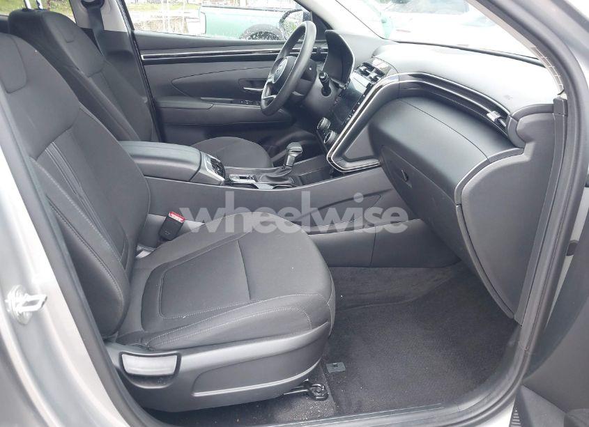 Photo 5 of 2023 Hyundai Tucson SEL (VIN 5NMJBCAE4PH282180)