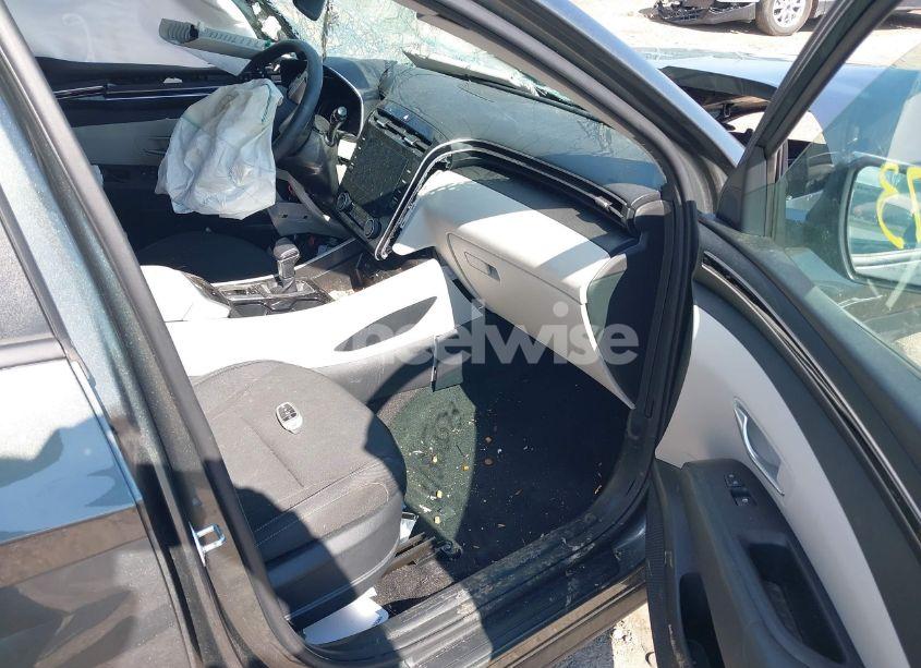 Photo 5 of 2022 Hyundai Tucson SEL (VIN 5NMJBCAE5NH137470)