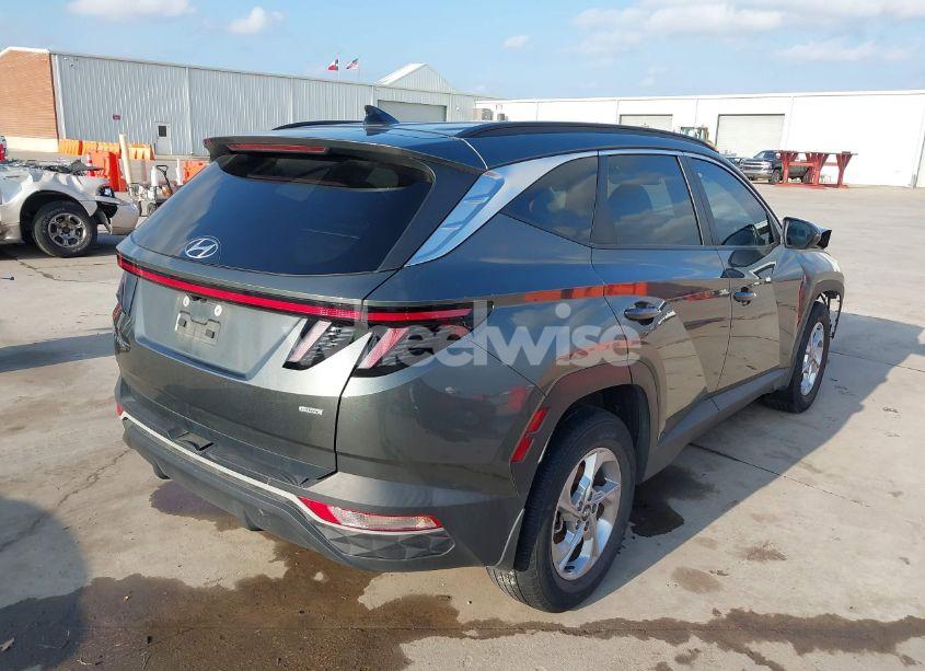 Photo 4 of 2023 Hyundai Tucson SEL (VIN 5NMJBCAE5PH173078)