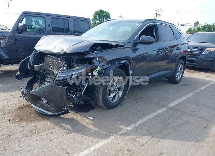 Photo 2 of 2023 Hyundai Tucson SEL (VIN 5NMJBCAE5PH180953)