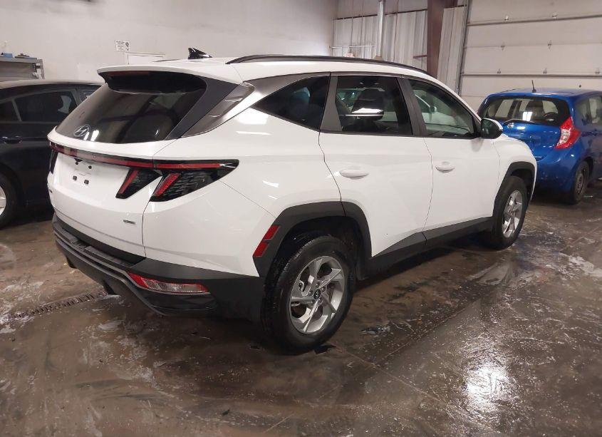 Photo 4 of 2023 Hyundai Tucson SEL (VIN 5NMJBCAE5PH208010)