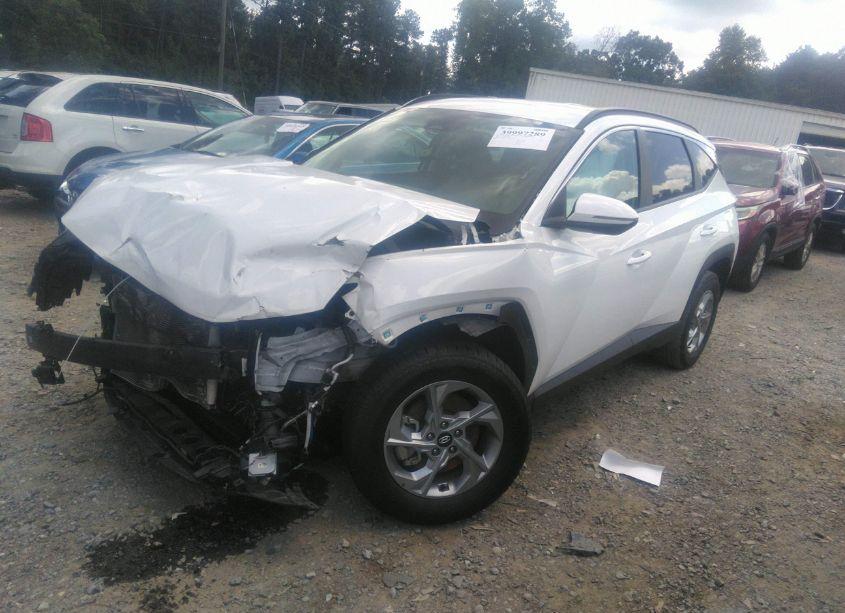 Photo 2 of 2023 Hyundai Tucson SEL (VIN 5NMJBCAE5PH216916)