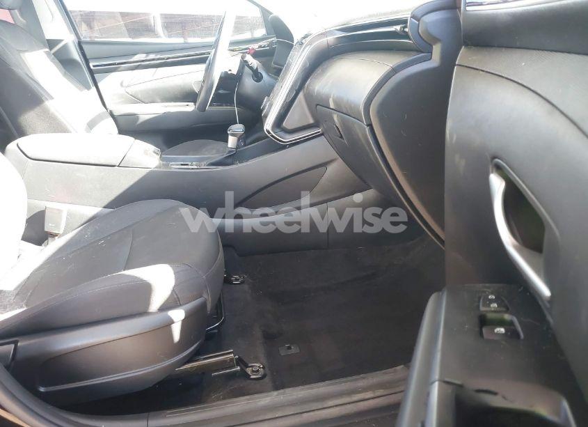 Photo 5 of 2022 Hyundai Tucson SEL (VIN 5NMJBCAE6NH088215)