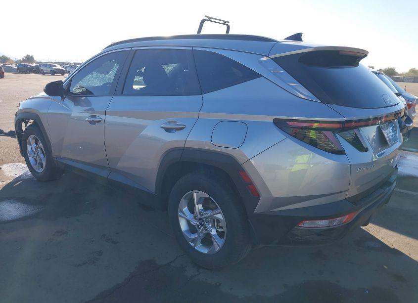 Photo 3 of 2022 Hyundai Tucson SEL (VIN 5NMJBCAE6NH106986)