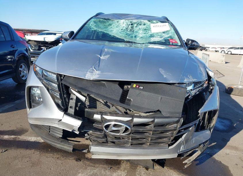 Photo 6 of 2022 Hyundai Tucson SEL (VIN 5NMJBCAE6NH106986)