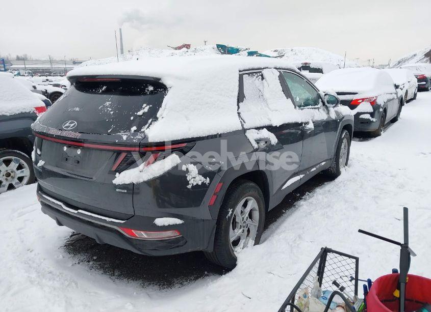 Photo 4 of 2022 Hyundai Tucson SEL (VIN 5NMJBCAE6NH108849)