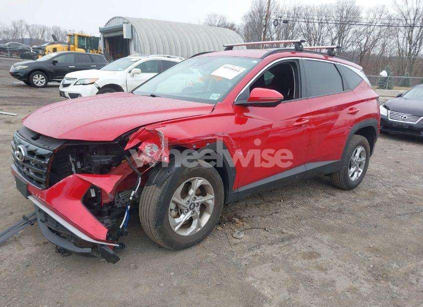 Photo 2 of 2022 Hyundai Tucson SEL (VIN 5NMJBCAE6NH114649)