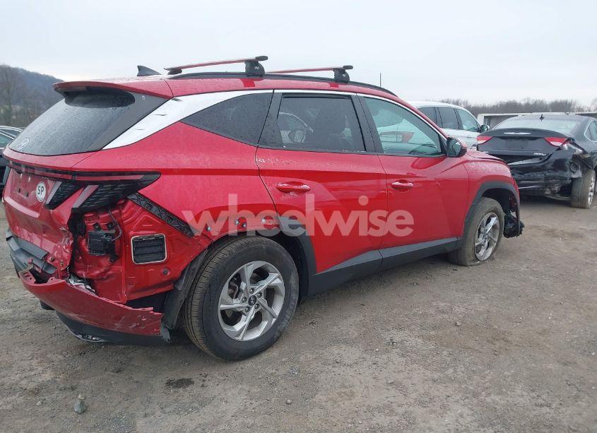 Photo 4 of 2022 Hyundai Tucson SEL (VIN 5NMJBCAE6NH114649)