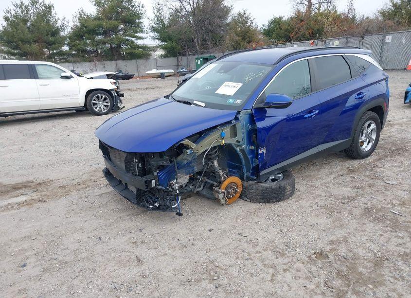 Photo 2 of 2023 Hyundai Tucson SEL (VIN 5NMJBCAE6PH196482)