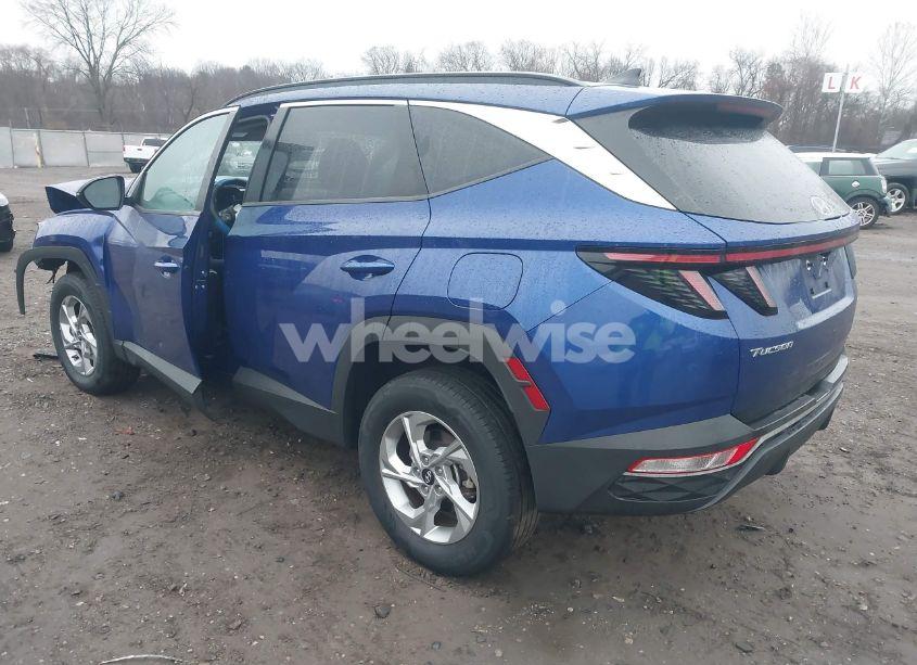 Photo 3 of 2022 Hyundai Tucson SEL (VIN 5NMJBCAE8NH000555)