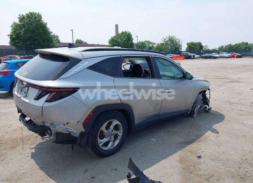 Photo 4 of 2022 Hyundai Tucson SEL (VIN 5NMJBCAE8NH089527)