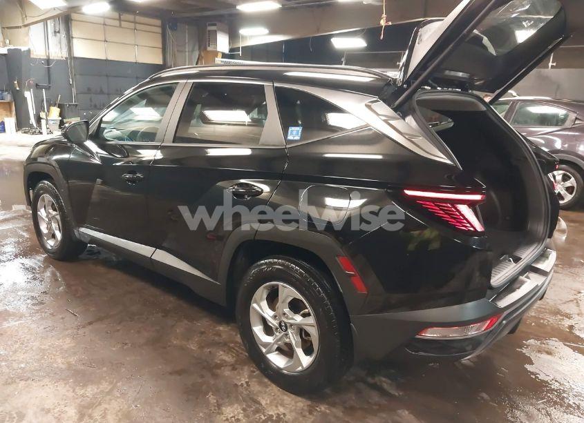 Photo 3 of 2023 Hyundai Tucson SEL (VIN 5NMJBCAE8PH193034)